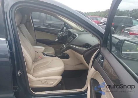 2019 Lincoln Mkc Reserve z USA, uszkodzony, nr VIN 5LMCJ3D99KUL07269